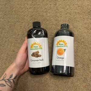 2 Pack Of 16 Fl Oz Sun Essential Oils (Cinnamon Bark & Orange)-New